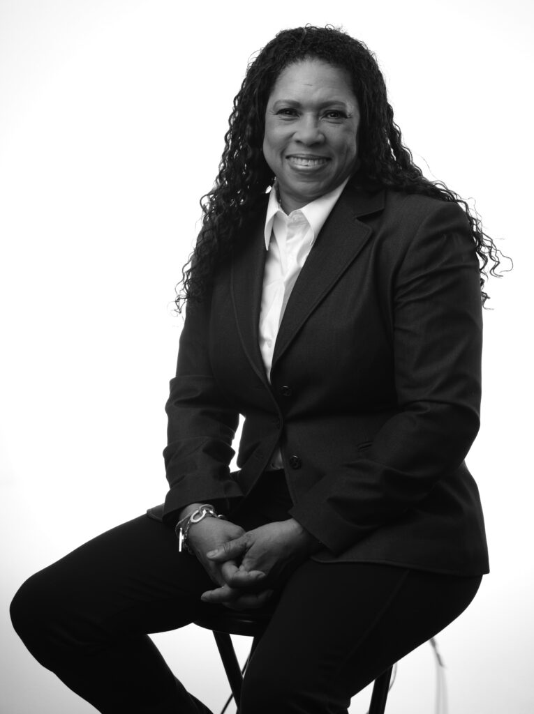 Darolyn Davis is dedicated to dedicated to creating meaningful and lasting social change.
